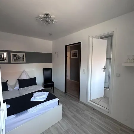 Deutscher Hof Hotel Šlesvik