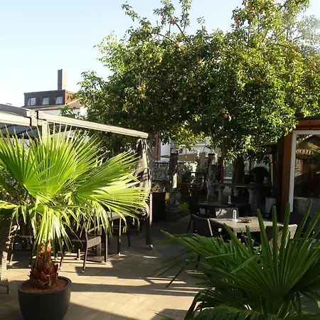 Deutscher Hof * Šlesvik