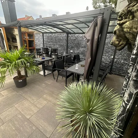 Deutscher Hof Hotel Šlesvik