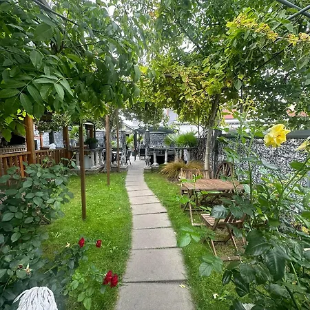 Deutscher Hof Hotel Šlesvik