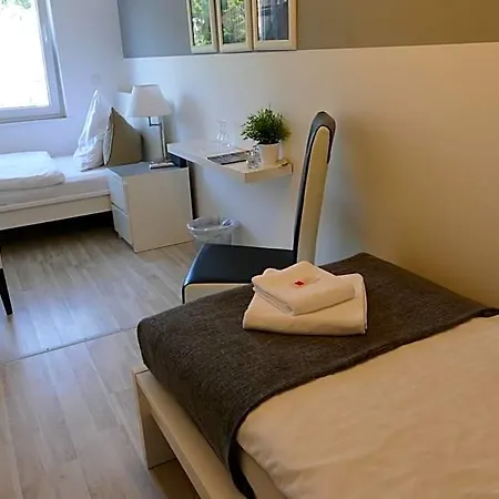 Deutscher Hof Hotel Šlesvik