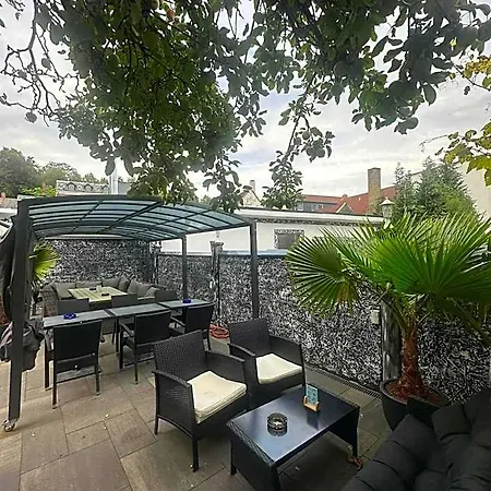 Deutscher Hof Hotel *